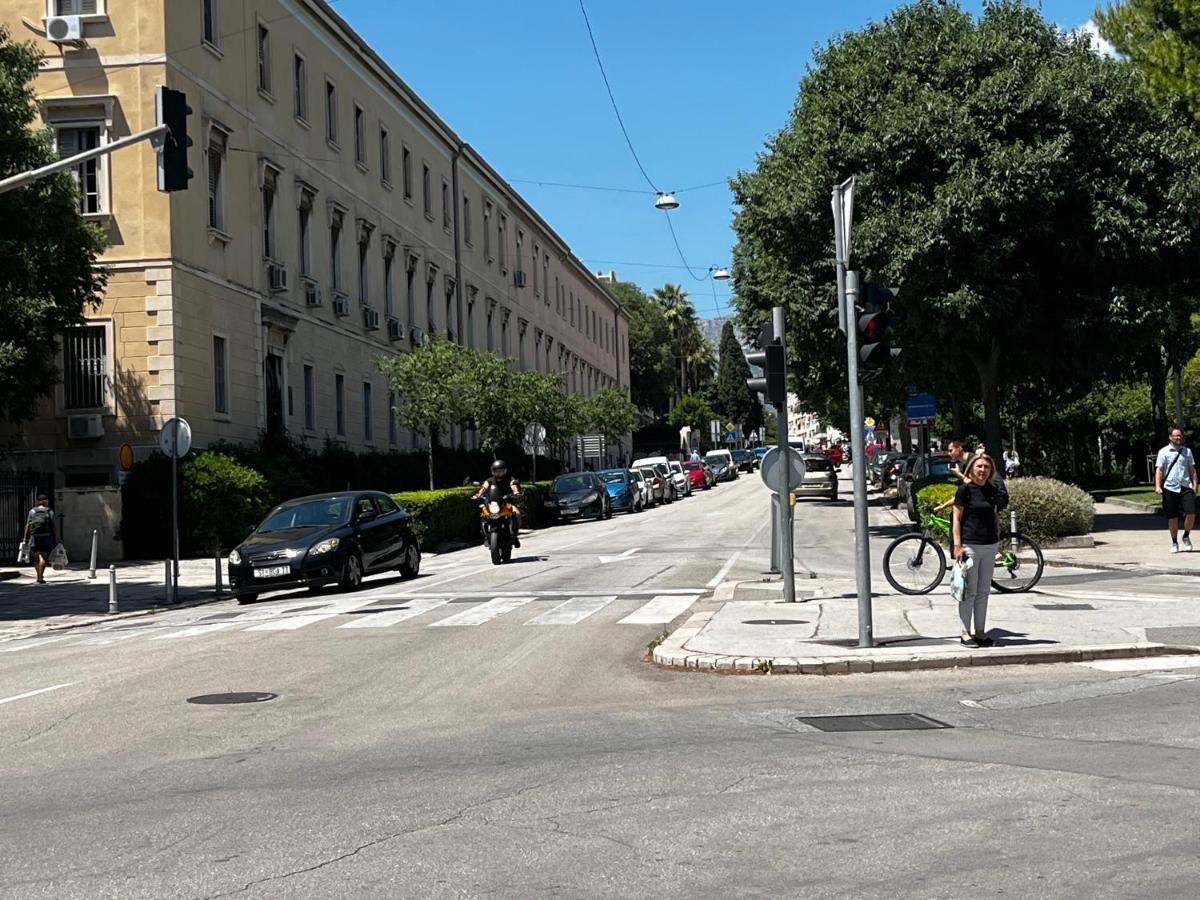 Luxury Apartment Lulu Σπλιτ Εξωτερικό φωτογραφία