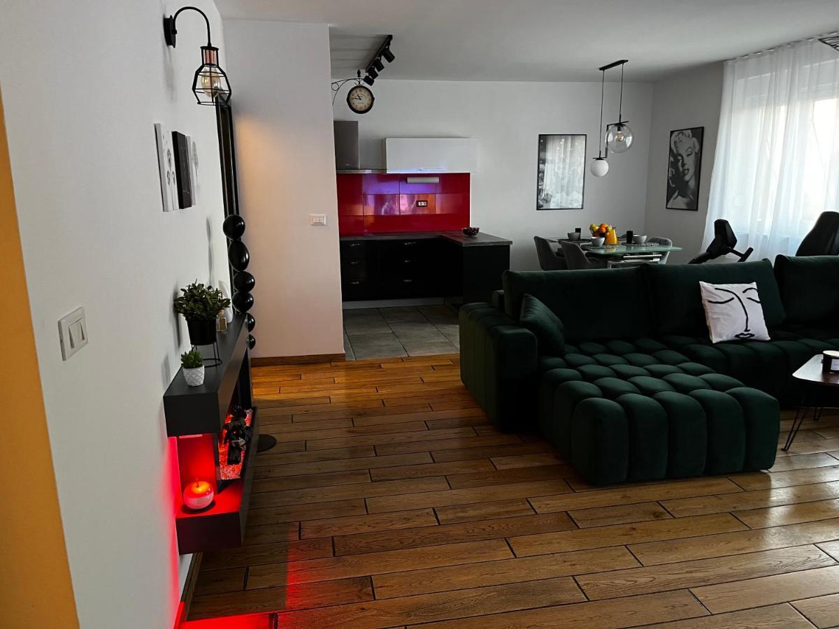 Luxury Apartment Lulu Σπλιτ Εξωτερικό φωτογραφία