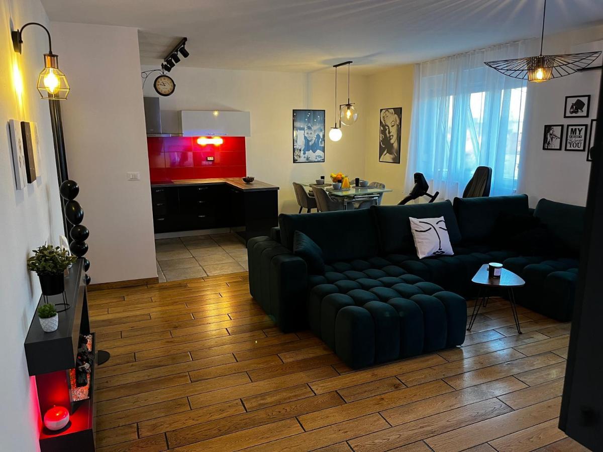Luxury Apartment Lulu Σπλιτ Εξωτερικό φωτογραφία