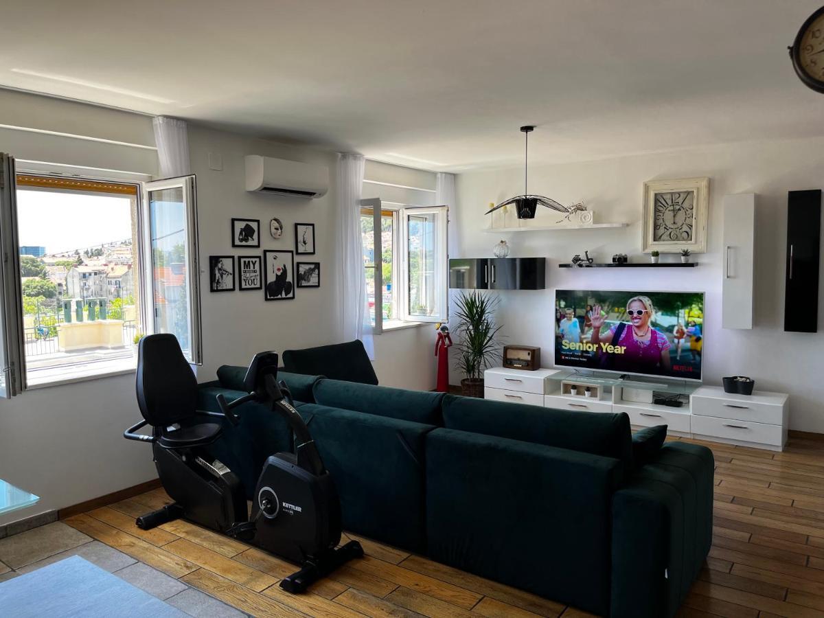 Luxury Apartment Lulu Σπλιτ Εξωτερικό φωτογραφία