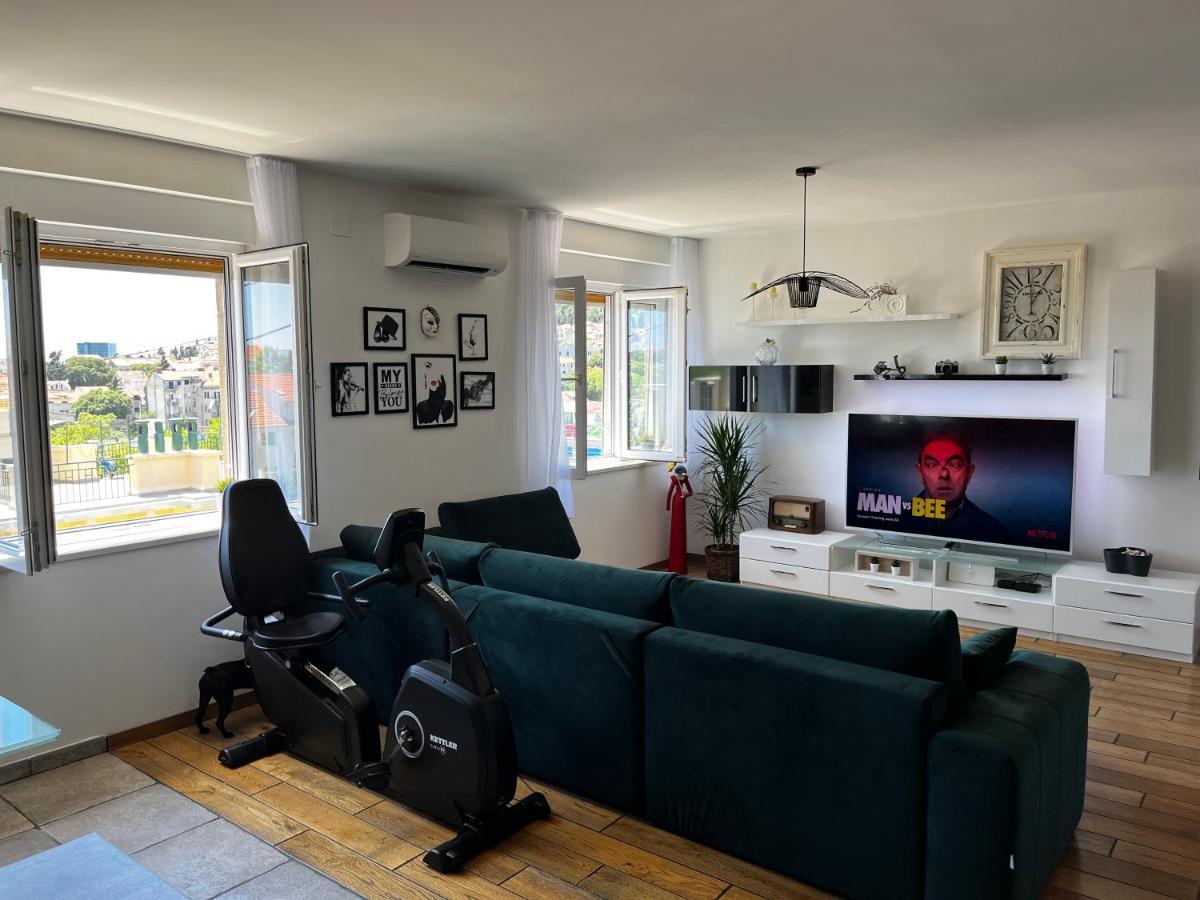 Luxury Apartment Lulu Σπλιτ Εξωτερικό φωτογραφία